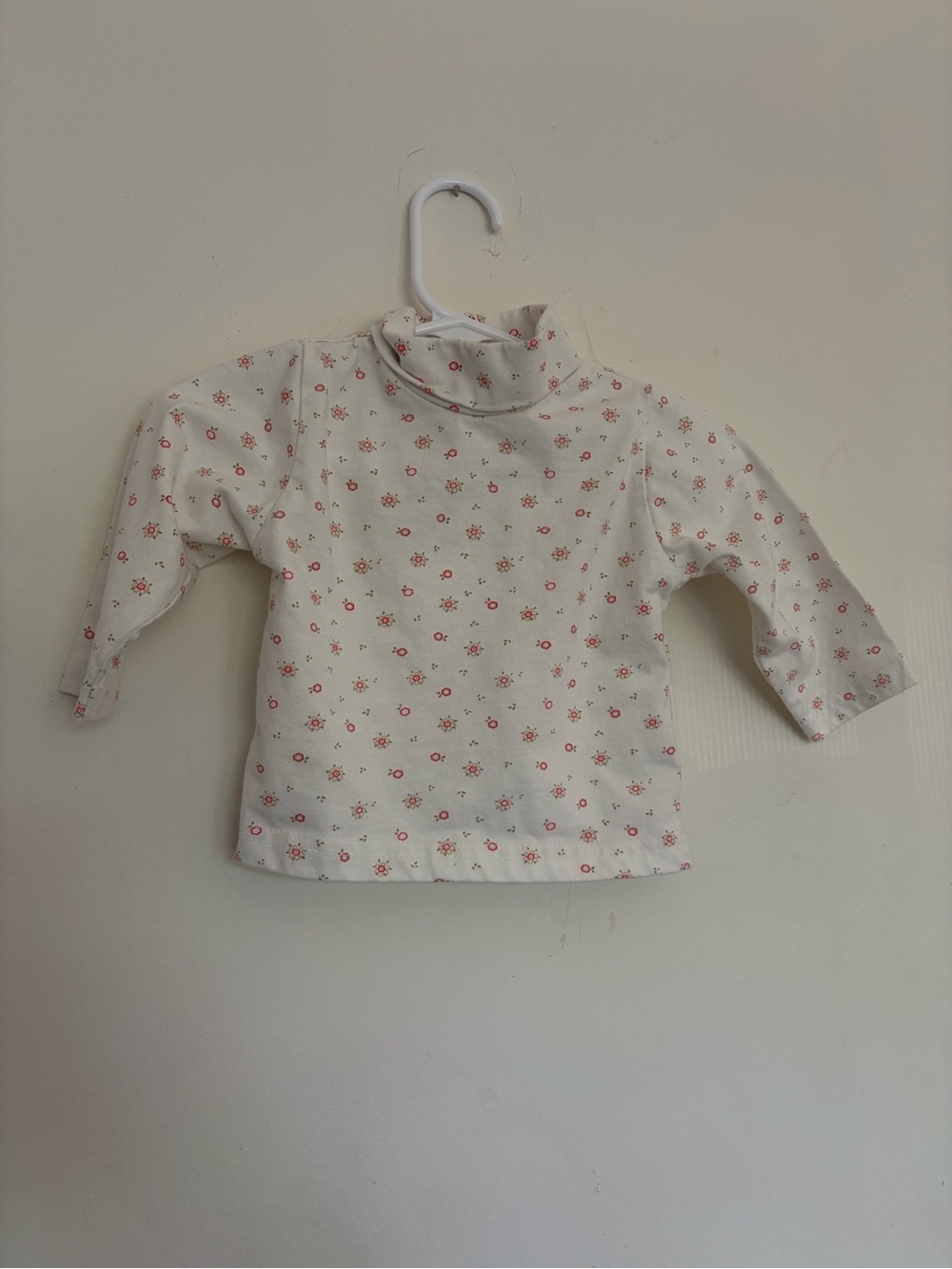 Vintage Y2K B.T. Kids Long Sleeve Floral Button Up Top White Pink Cotton Blend